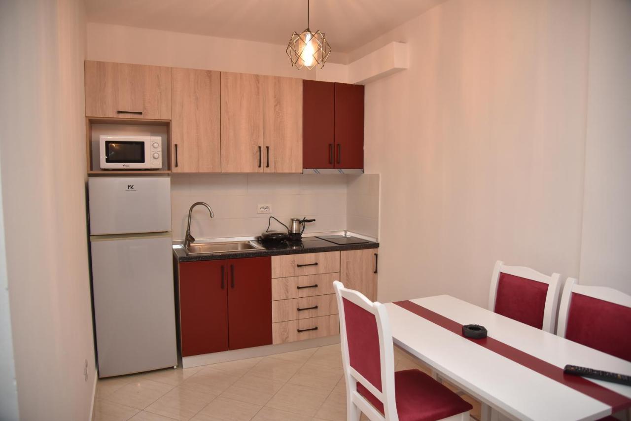 Flowers Apartments Голем Екстериор снимка