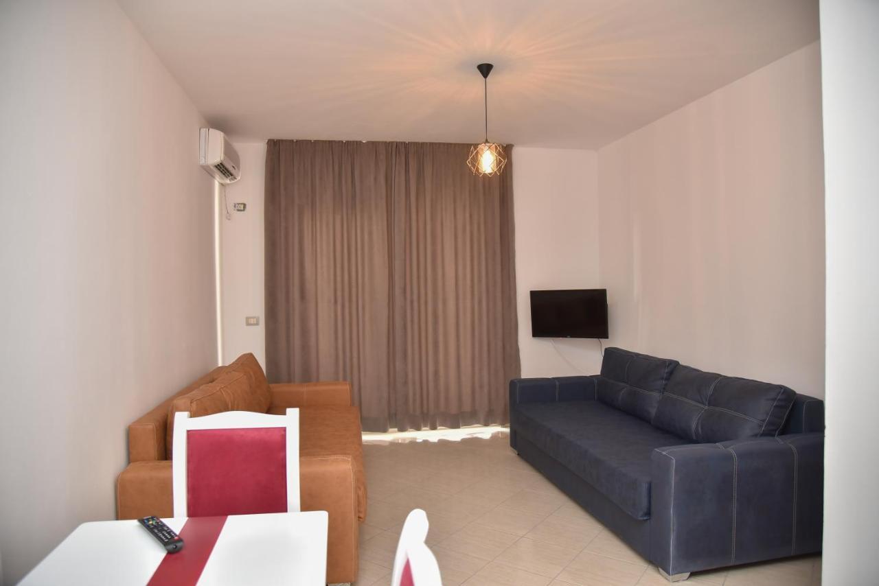 Flowers Apartments Голем Екстериор снимка