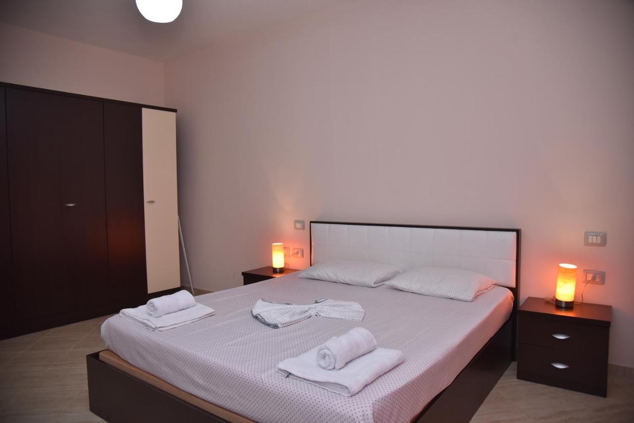 Flowers Apartments Голем Екстериор снимка
