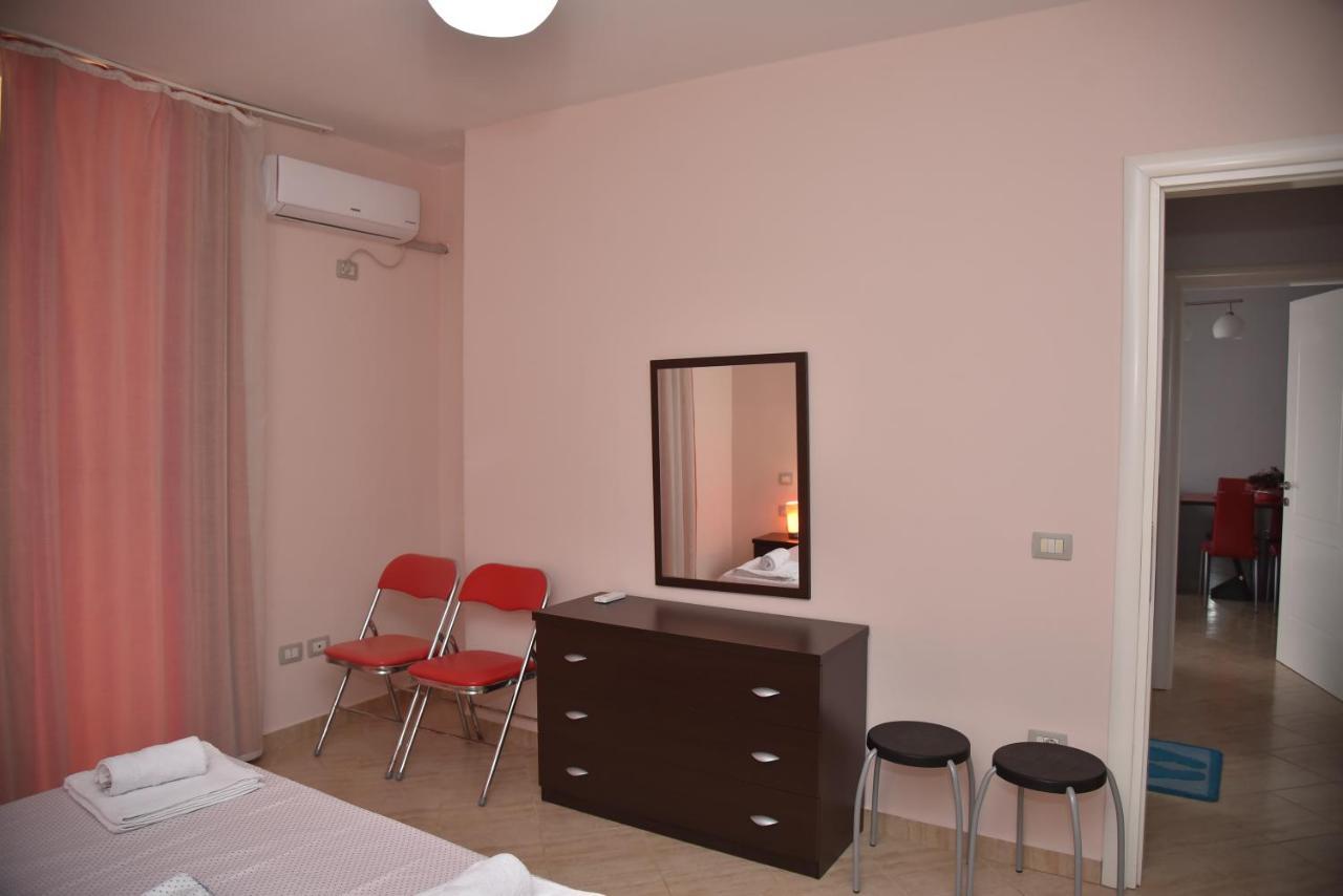 Flowers Apartments Голем Екстериор снимка