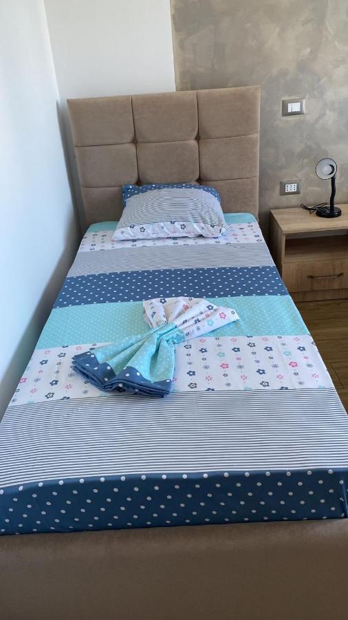 Flowers Apartments Голем Екстериор снимка